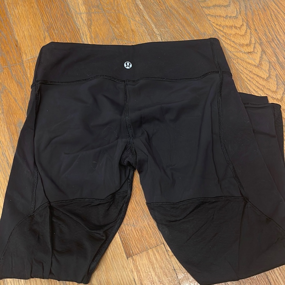 Lululemon cropped leggings